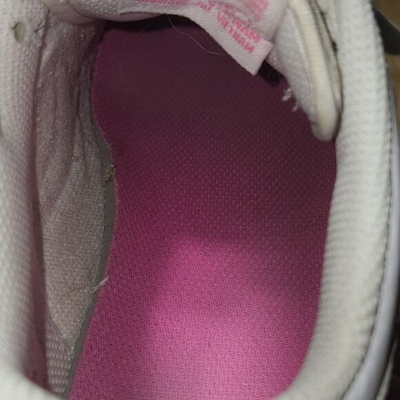 Nike Dunk Low GS Youth Size 5Y Retro Cute Pink/White Laser Fuschia FB9109-102 - Picture 7 of 8